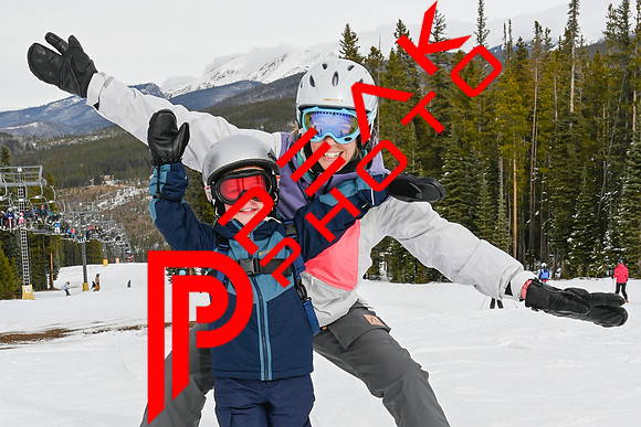 WP_11.23.23_7170-2