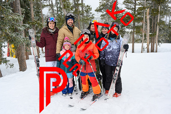 WP_12.21.23_8985