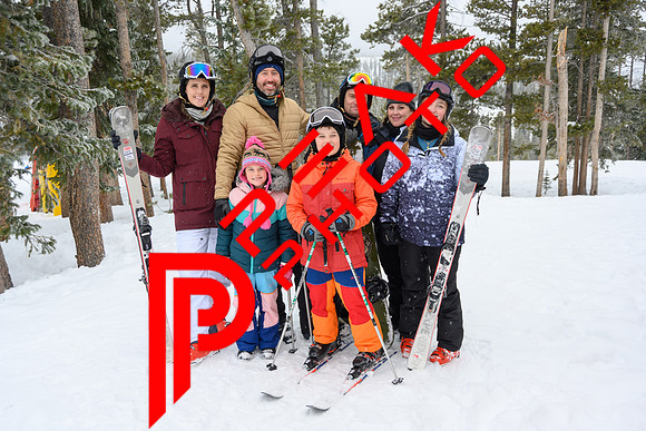 WP_12.21.23_8986