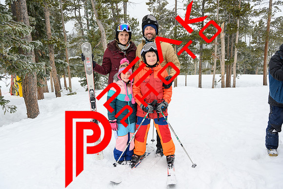 WP_12.21.23_8994