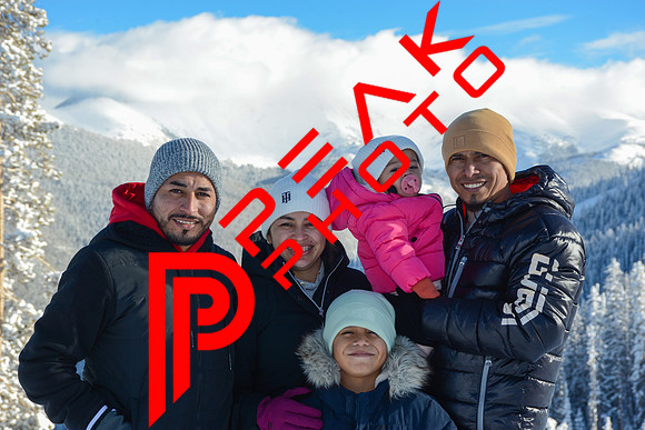 WP_12.27.23_0227