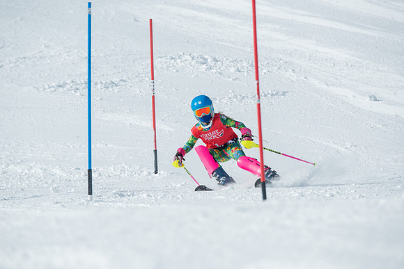 Age Class Alpine Slalom Run 1-7004