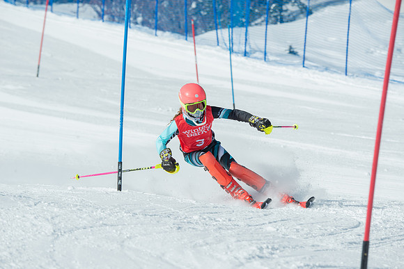 Age Class Alpine Slalom Run 1-7018