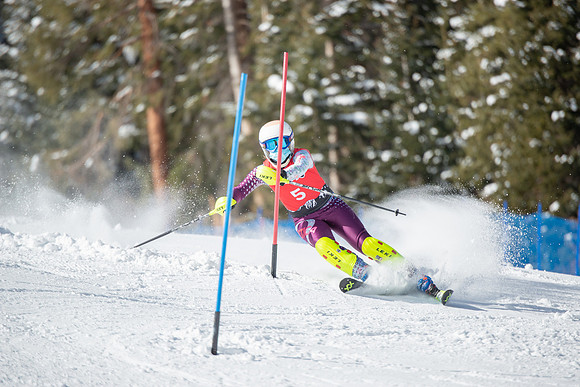 Age Class Alpine Slalom Run 1-7032