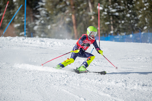 Age Class Alpine Slalom Run 1-7042