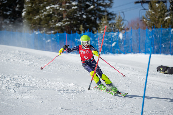 Age Class Alpine Slalom Run 1-7043