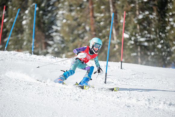 Age Class Alpine Slalom Run 1-7056