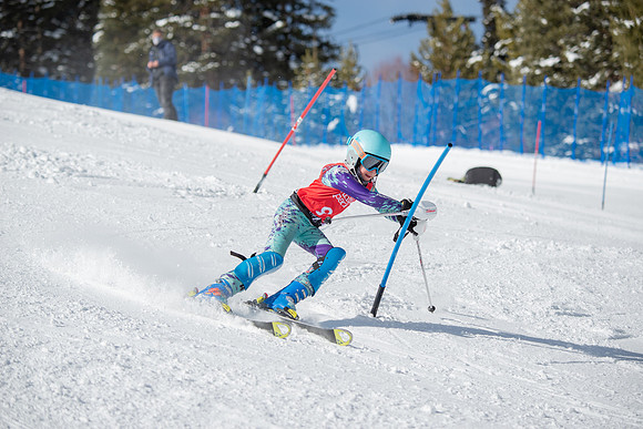 Age Class Alpine Slalom Run 1-7058