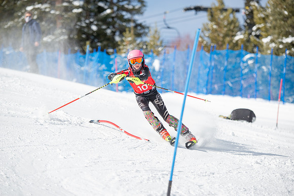 Age Class Alpine Slalom Run 1-7062
