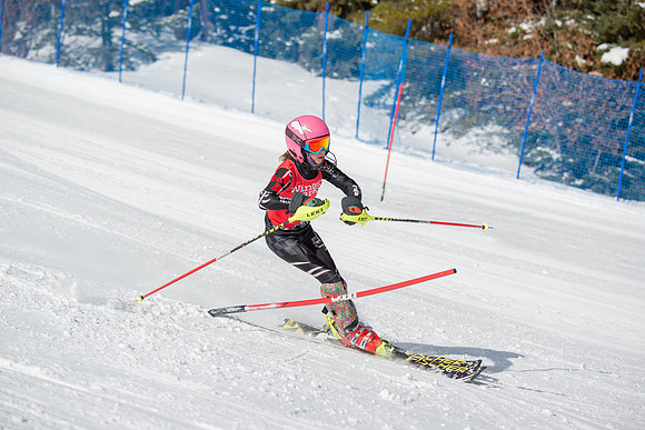 Age Class Alpine Slalom Run 1-7064