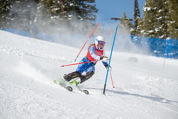 Age Class Alpine Slalom Run 1-7084