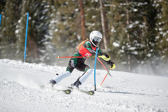 Age Class Alpine Slalom Run 1-7097