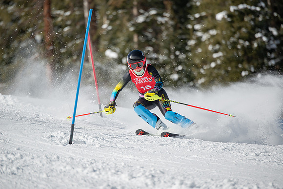 Age Class Alpine Slalom Run 1-7106