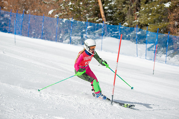 Age Class Alpine Slalom Run 1-7121