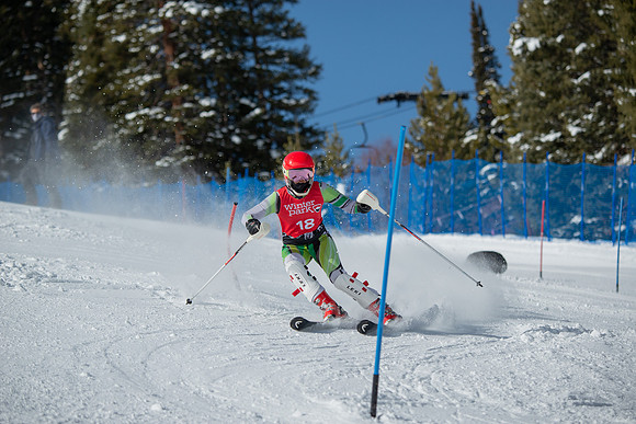 Age Class Alpine Slalom Run 1-7124