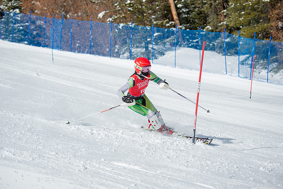 Age Class Alpine Slalom Run 1-7127