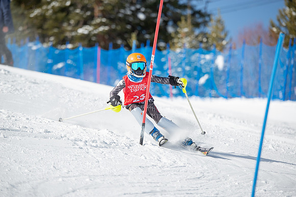 Age Class Alpine Slalom Run 1-7162