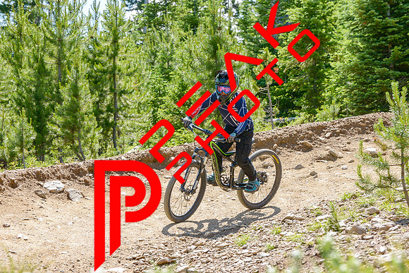 PB_12;33_07.21.23_1063