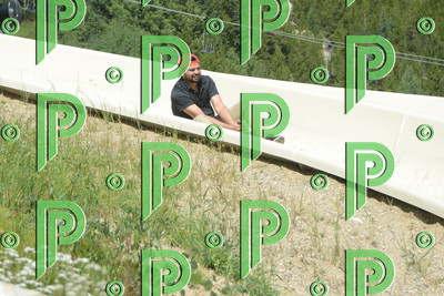 Fast Lane_11:22:51_08.23.25_FST_1003