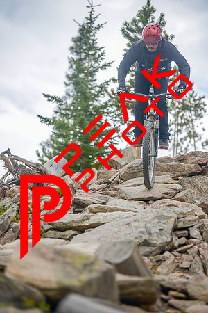 DJ_09.20_10;44